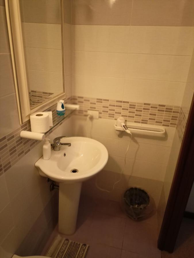 Marco - Camere Con Bagno Privato Vicino Al Centro 폴리뇨 외부 사진