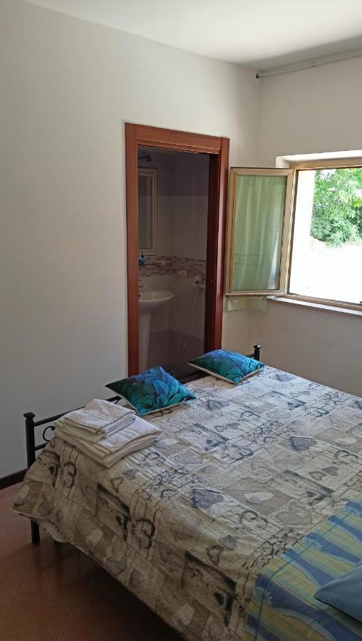Marco - Camere Con Bagno Privato Vicino Al Centro 폴리뇨 외부 사진