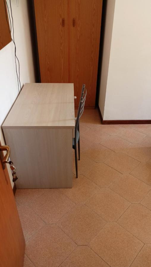 Marco - Camere Con Bagno Privato Vicino Al Centro 폴리뇨 외부 사진