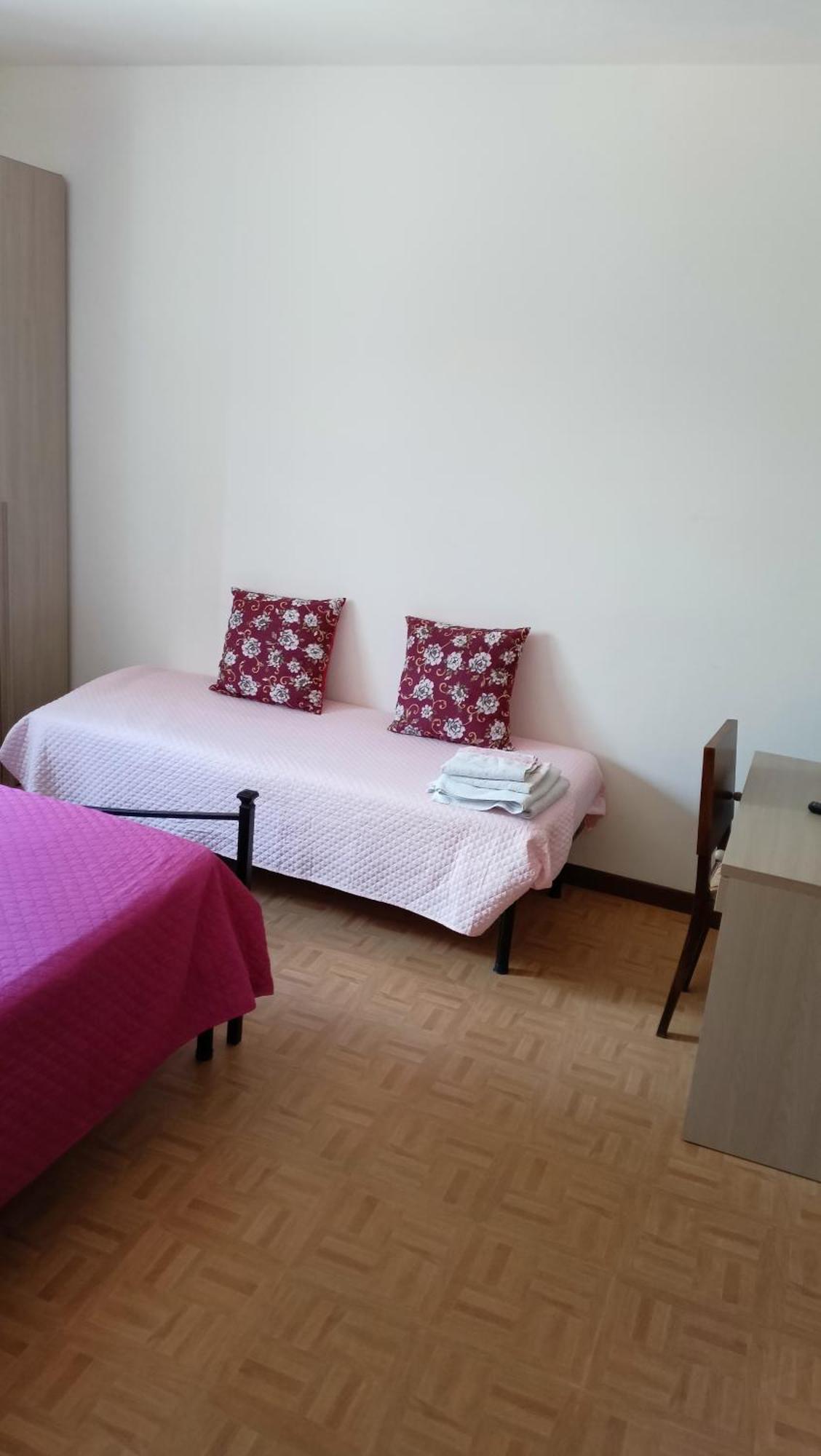 Marco - Camere Con Bagno Privato Vicino Al Centro 폴리뇨 외부 사진