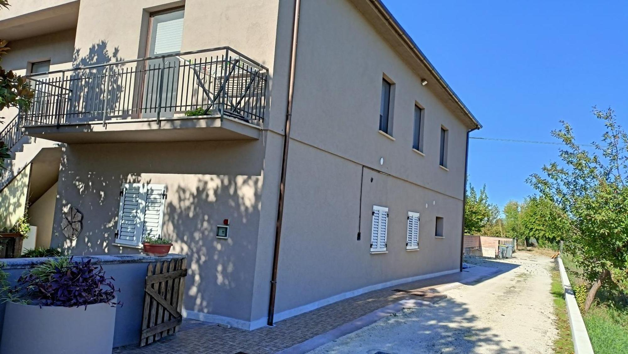 Marco - Camere Con Bagno Privato Vicino Al Centro 폴리뇨 외부 사진